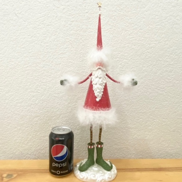 Retired 2005 DEPARTMENT 56 Christmas Krinkles Santa Holding Trees Figure - Picture 10 of 15